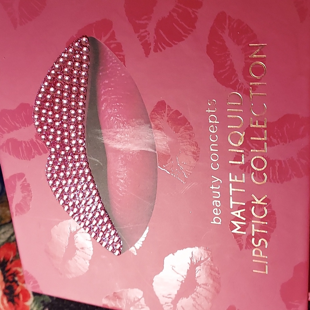 ENCHANTE ACCESSORIES INC.
